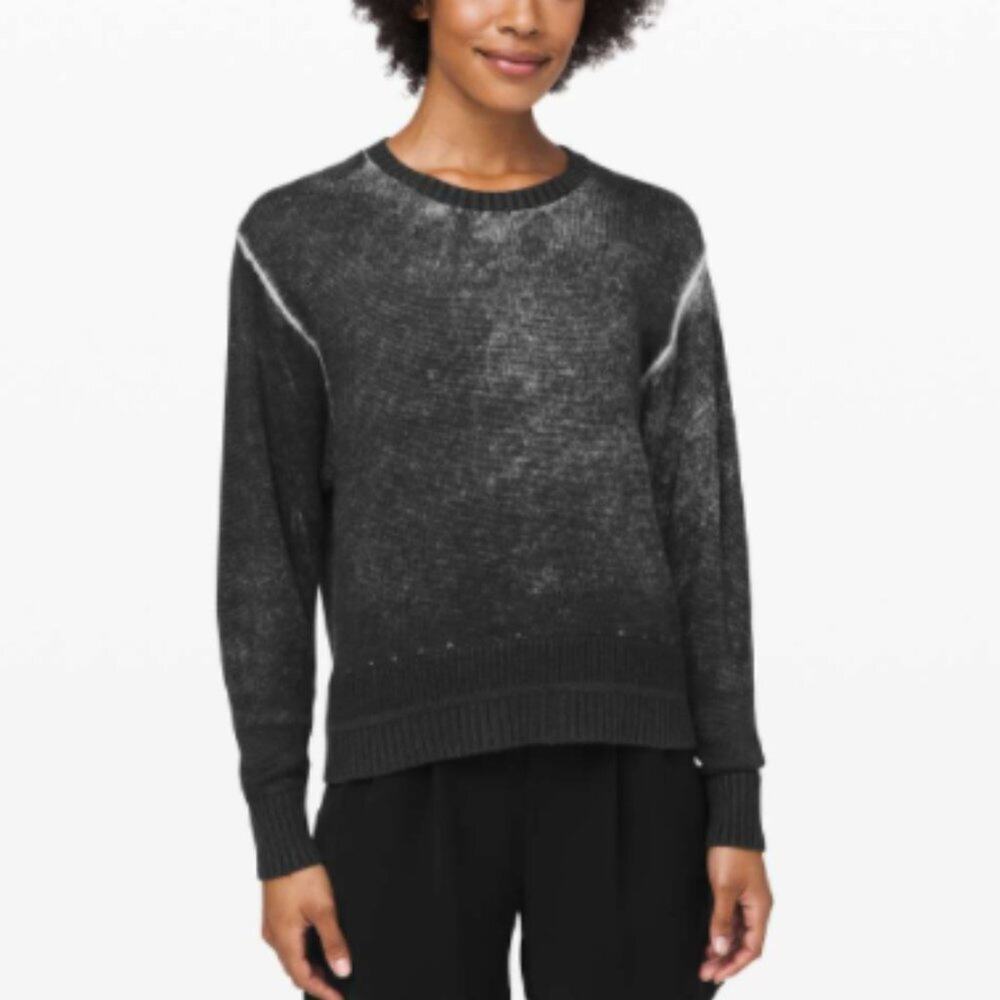 Lululemon Hazy Day Sweater in Black/Alpine White